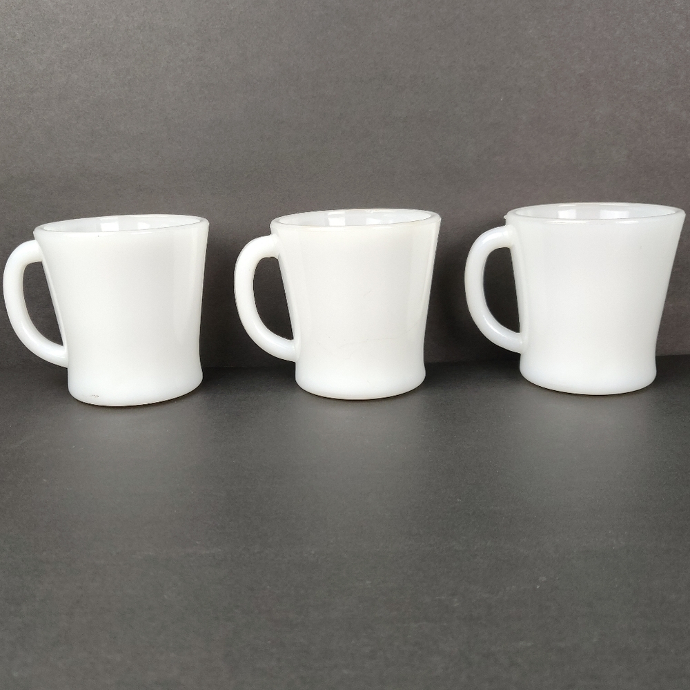 Vintage Milk Glass Coffee Mugs